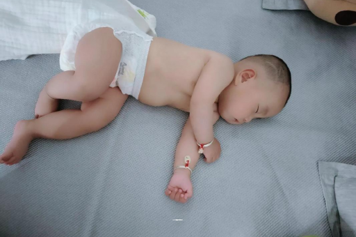 达州怀孕多久会显肚子